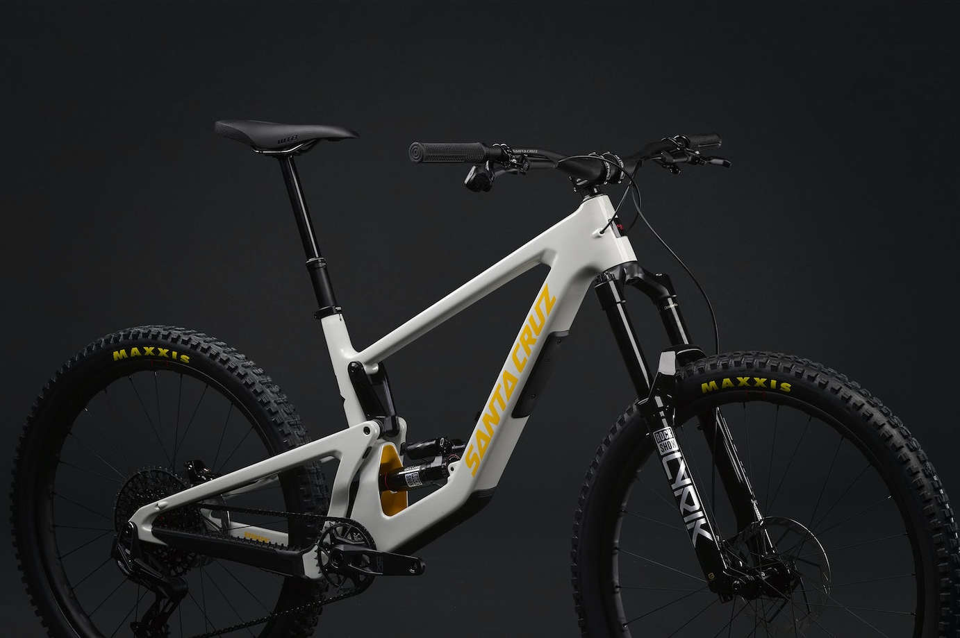 Dispiibile la nuova Santacruz V10 presso Xzone bike